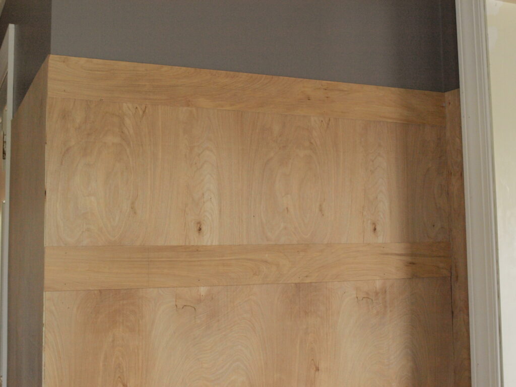 how to make board and batten wainscoting