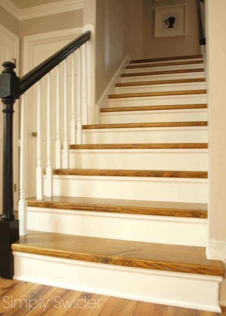 stairway makeover from carpet to wood