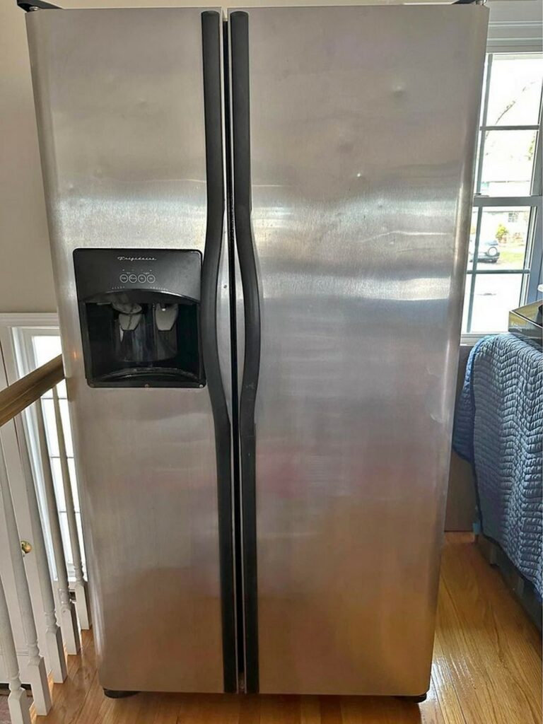 Frigidaire Refrigerator Side By Side