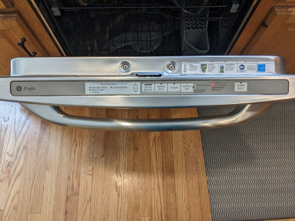 GE Dishwasher Starting the Dishwasher When The Door Is Locked