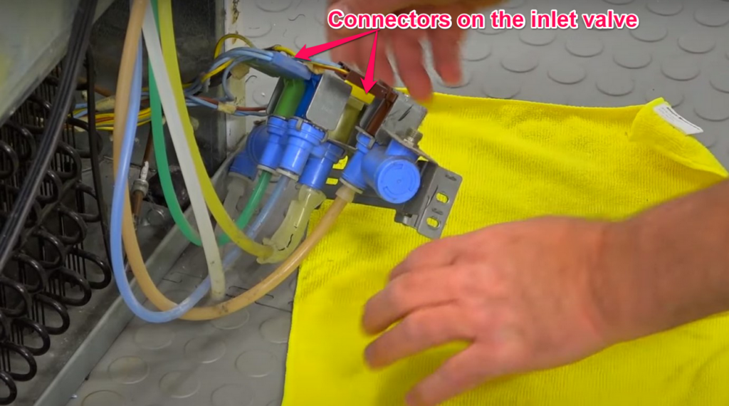 Connectors on the inlet valve