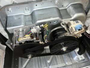 Washing Machine Leaking Oil [MUST READ] - SimplySwider.com